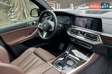 Внедорожник / Кроссовер BMW X5 2019 в 