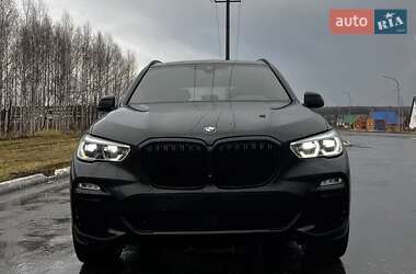 Позашляховик / Кросовер BMW X5 2018 в 