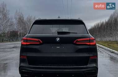 Позашляховик / Кросовер BMW X5 2018 в 
