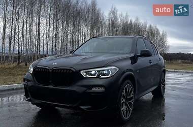 Позашляховик / Кросовер BMW X5 2018 в 