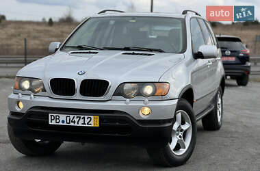 Внедорожник / Кроссовер BMW X5 2001 в Ровно