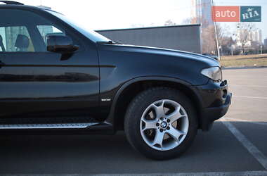 Внедорожник / Кроссовер BMW X5 2004 в 