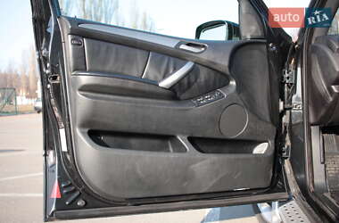 Внедорожник / Кроссовер BMW X5 2004 в 