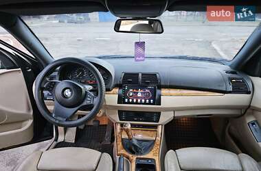 Позашляховик / Кросовер BMW X5 2005 в 