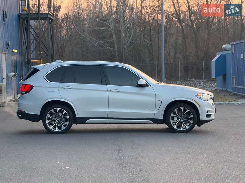 Внедорожник / Кроссовер BMW X5 2014 в Киеве
