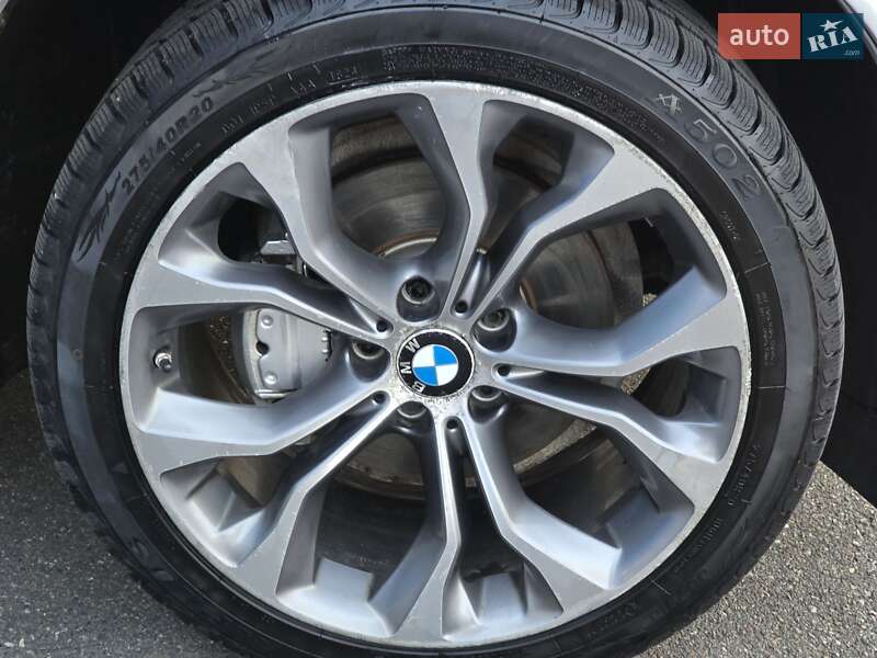 Внедорожник / Кроссовер BMW X5 2014 в Киеве