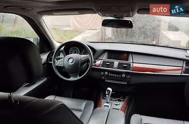 Внедорожник / Кроссовер BMW X5 2011 в 