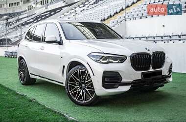 Внедорожник / Кроссовер BMW X5 2021 в Одессе