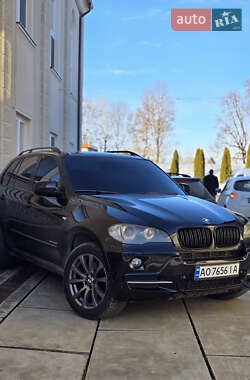 Внедорожник / Кроссовер BMW X5 2009 в Великом Березном