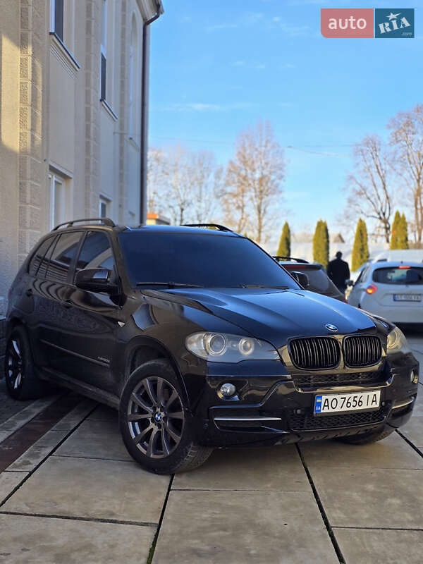 Позашляховик / Кросовер BMW X5 2009 в Великому Березному