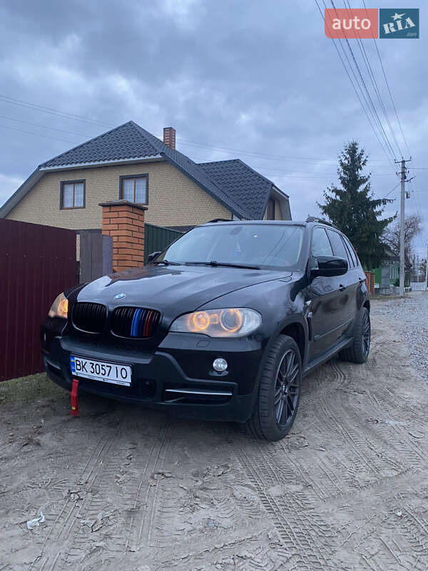 Внедорожник / Кроссовер BMW X5 2007 в Рокитном