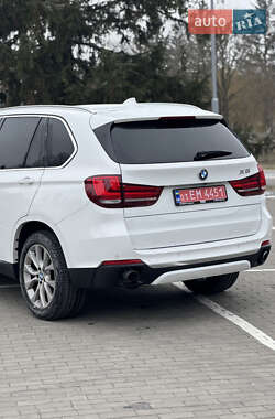 Позашляховик / Кросовер BMW X5 2015 в Луцьку