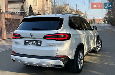 Внедорожник / Кроссовер BMW X5 2021 в Киеве