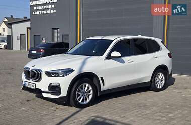 Позашляховик / Кросовер BMW X5 2021 в Вінниці