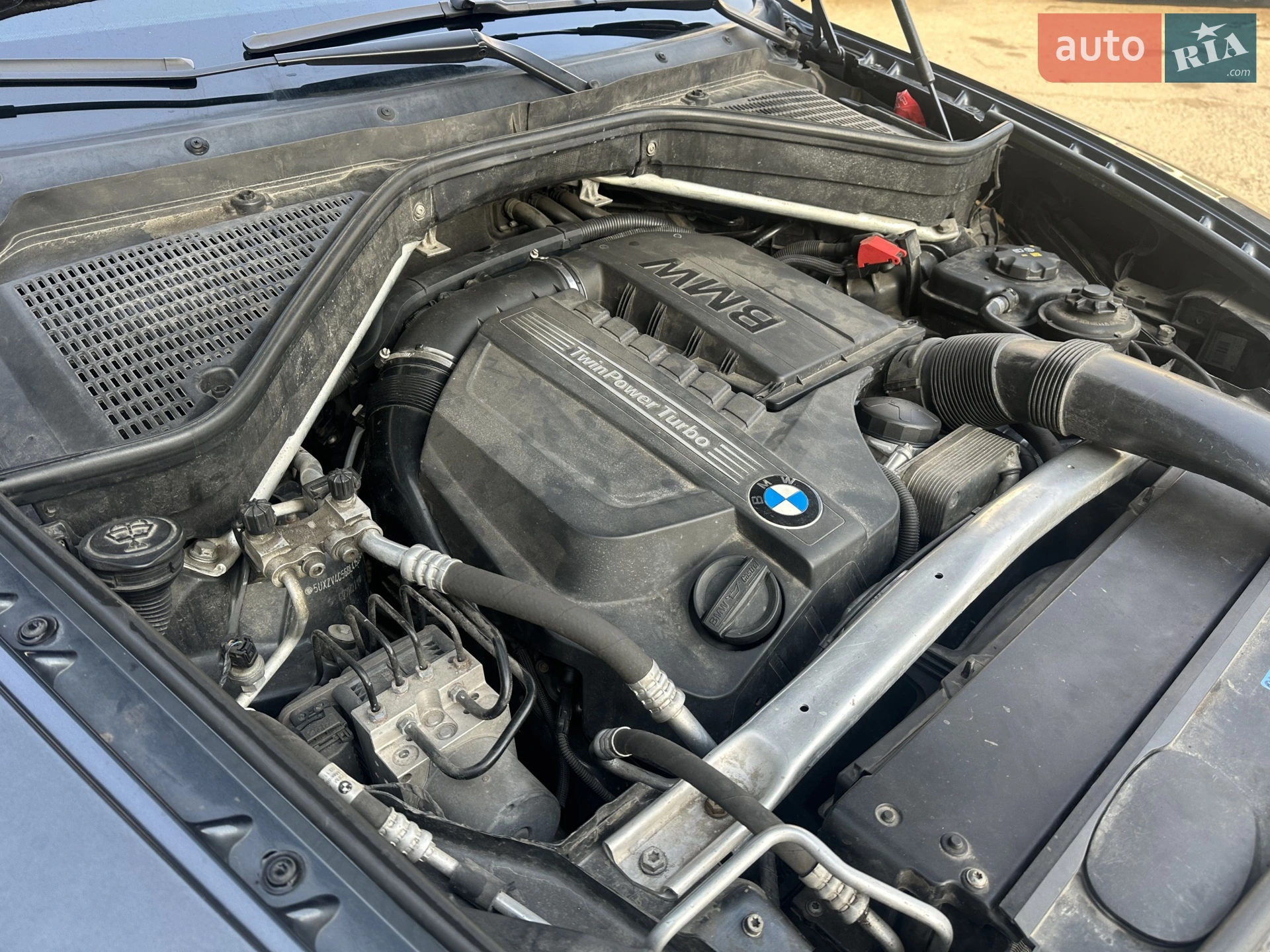 2010 BMW X5 - мініатюра 13
