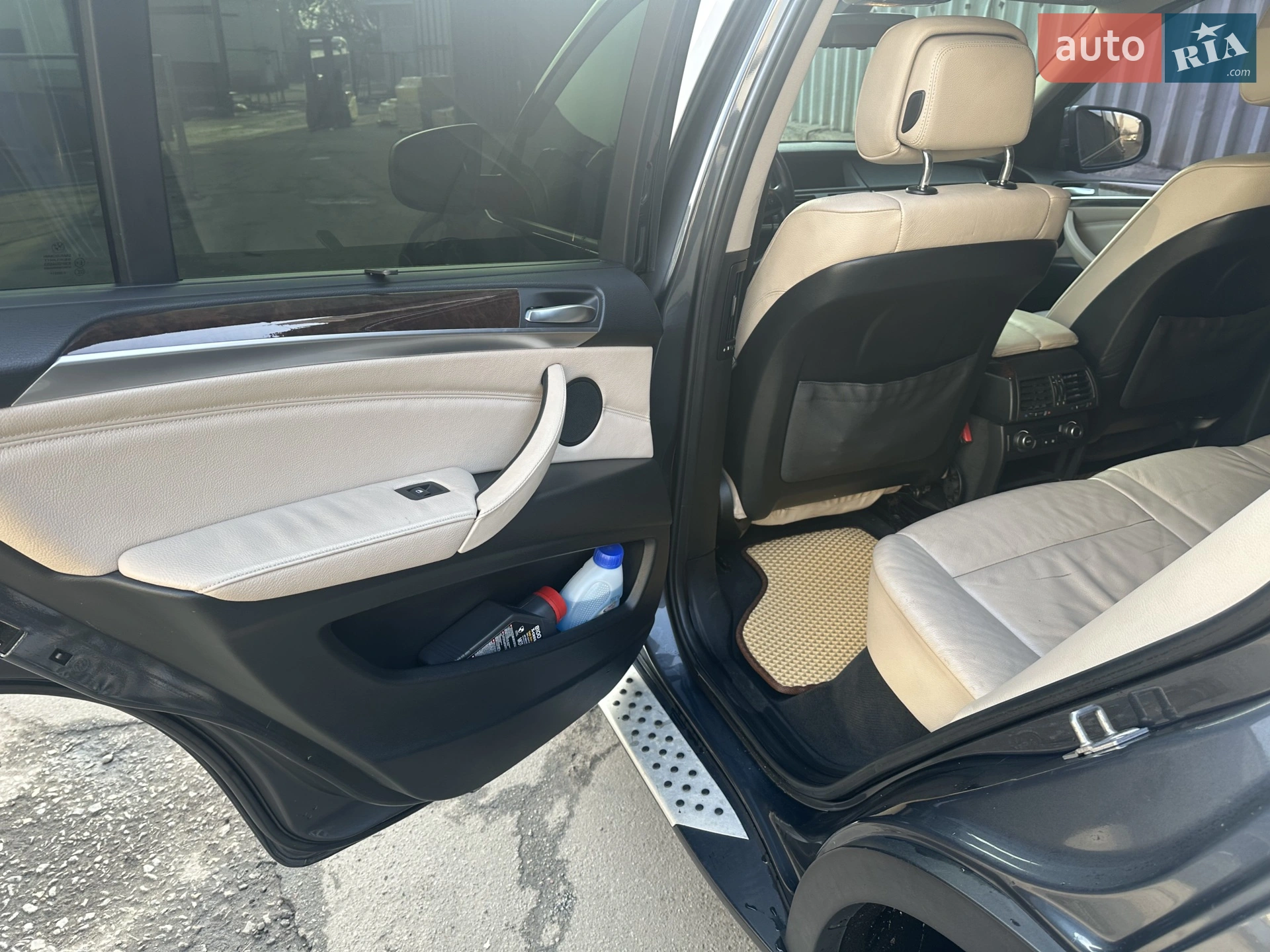 2010 BMW X5 - мініатюра 17