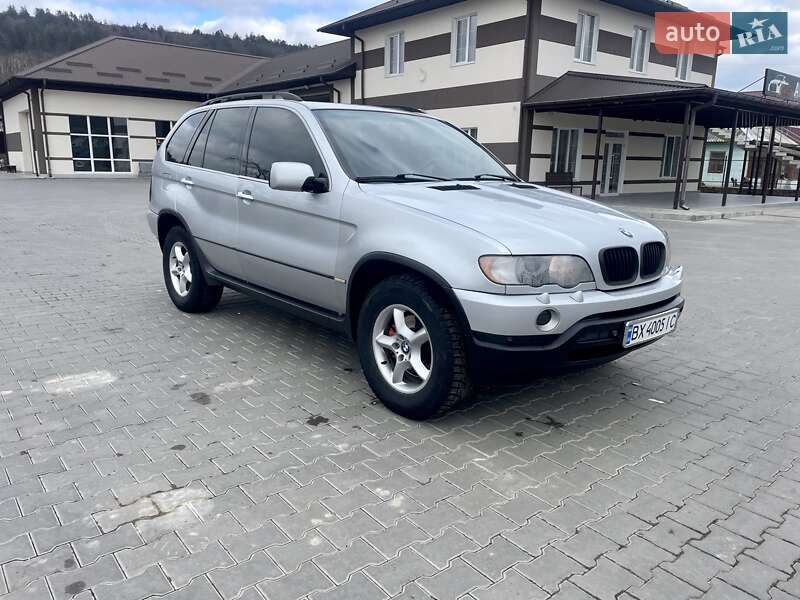 Внедорожник / Кроссовер BMW X5 2001 в 