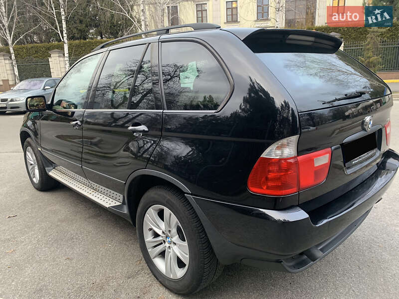 Позашляховик / Кросовер BMW X5 2004 в Києві