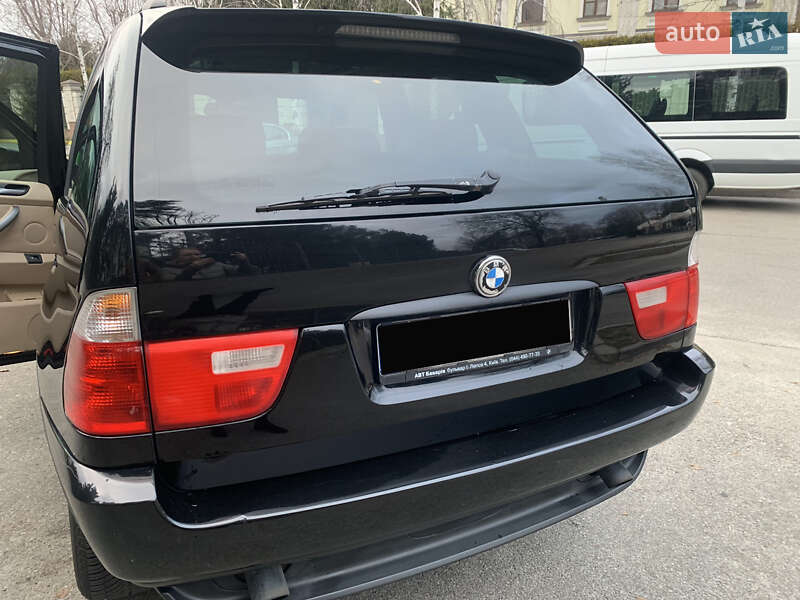 Позашляховик / Кросовер BMW X5 2004 в Києві