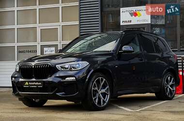 Внедорожник / Кроссовер BMW X5 2021 в Киеве