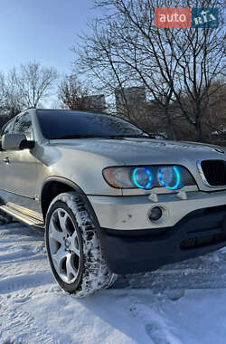 Внедорожник / Кроссовер BMW X5 2001 в Киеве