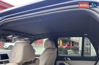 Внедорожник / Кроссовер BMW X5 2020 в 