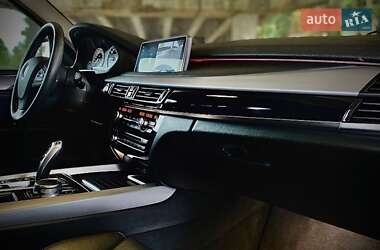 Позашляховик / Кросовер BMW X5 2017 в 