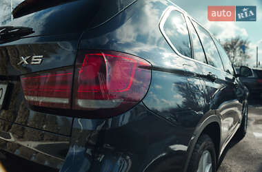 Позашляховик / Кросовер BMW X5 2015 в 