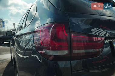 Позашляховик / Кросовер BMW X5 2015 в 
