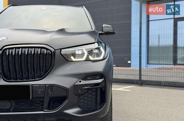 Внедорожник / Кроссовер BMW X5 2022 в Киеве