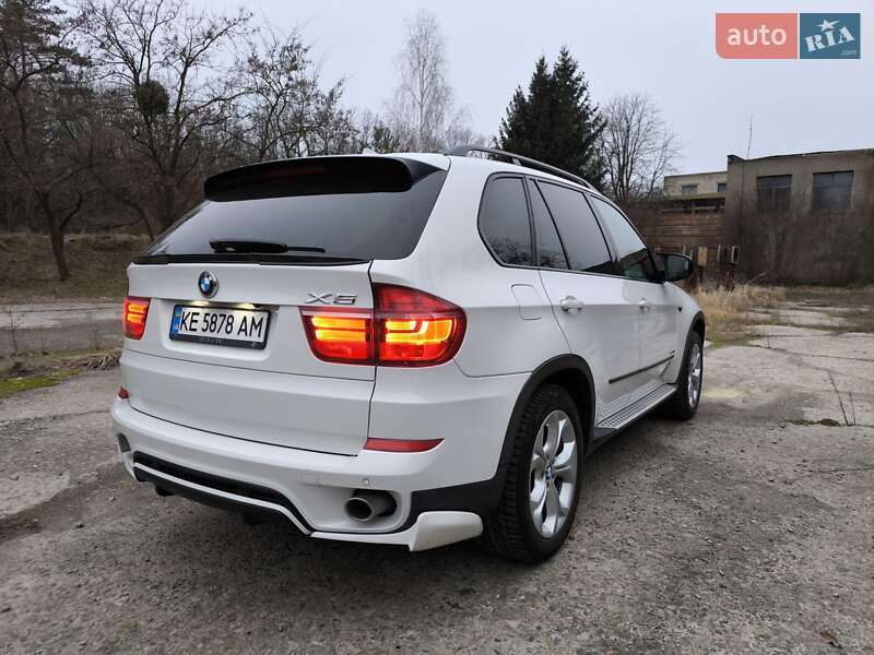 Позашляховик / Кросовер BMW X5 2013 в Дніпрі