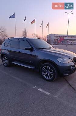 Внедорожник / Кроссовер BMW X5 2012 в 