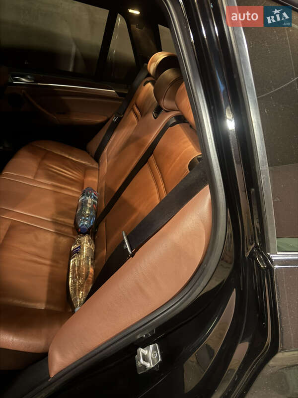 Внедорожник / Кроссовер BMW X5 2012 в Баштанке