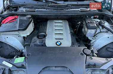 Внедорожник / Кроссовер BMW X5 2004 в 