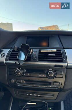 Внедорожник / Кроссовер BMW X5 2011 в 