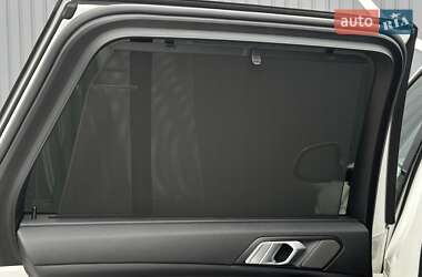 Позашляховик / Кросовер BMW X5 2018 в 