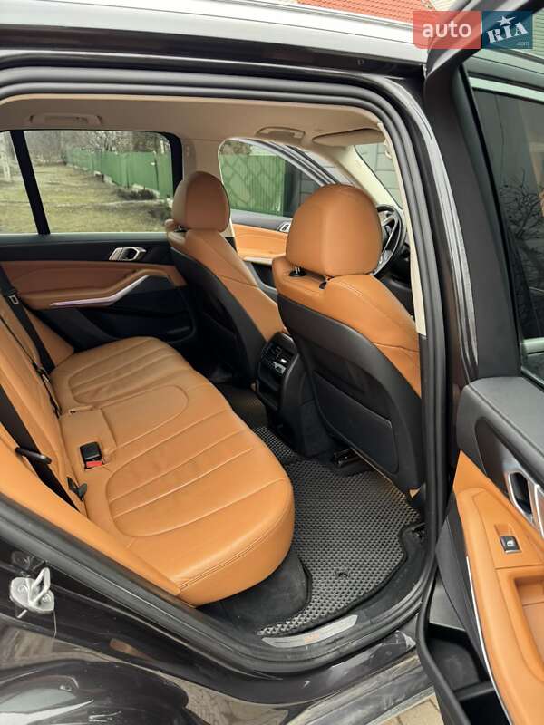 Позашляховик / Кросовер BMW X5 2021 в Знам'янці