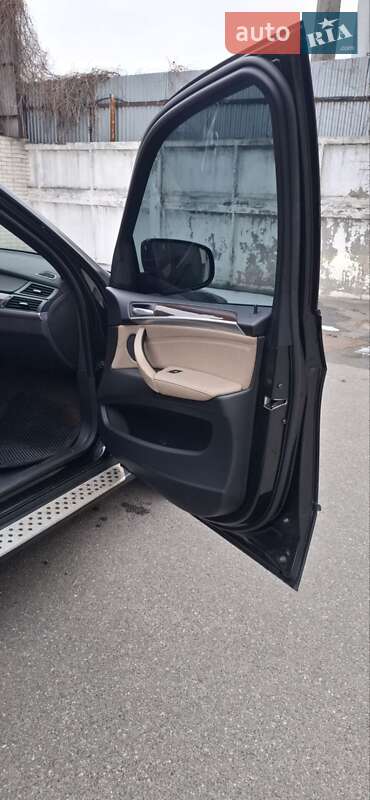 Внедорожник / Кроссовер BMW X5 2007 в Киеве