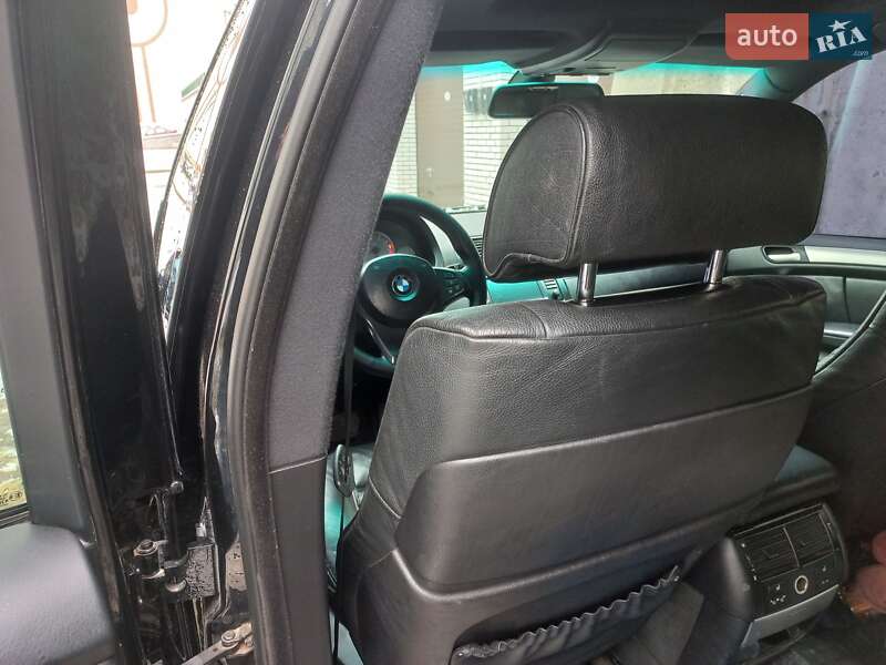 Внедорожник / Кроссовер BMW X5 2003 в Хмельницком