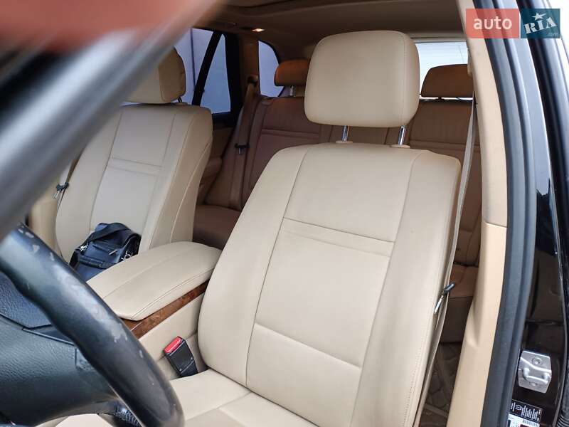Внедорожник / Кроссовер BMW X5 2011 в Трускавце