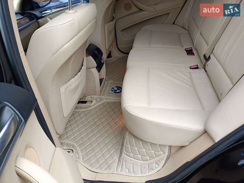 Внедорожник / Кроссовер BMW X5 2011 в Трускавце
