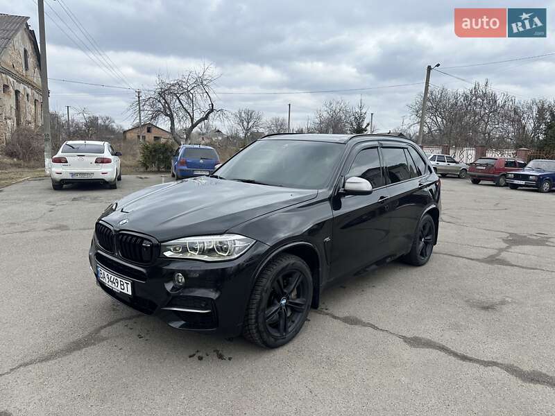 Позашляховик / Кросовер BMW X5 2014 в Новомиргороді