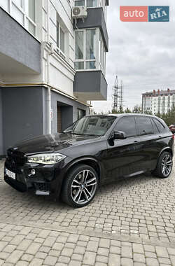 Позашляховик / Кросовер BMW X5 2015 в 