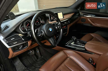 Позашляховик / Кросовер BMW X5 2015 в 