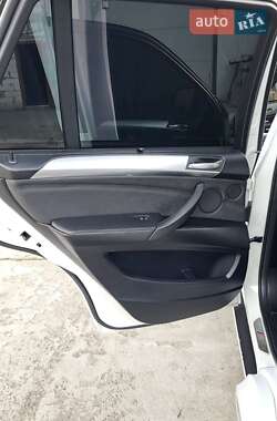 Внедорожник / Кроссовер BMW X5 2013 в 