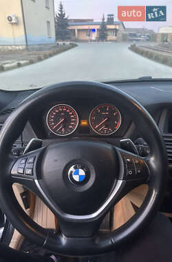 Внедорожник / Кроссовер BMW X5 2012 в 
