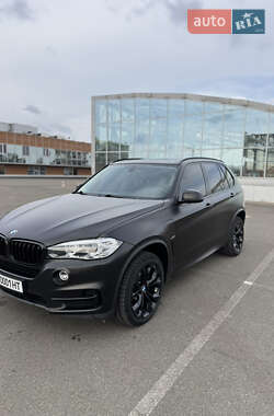 Внедорожник / Кроссовер BMW X5 2016 в 