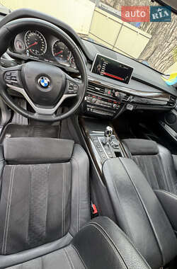 Внедорожник / Кроссовер BMW X5 2016 в 