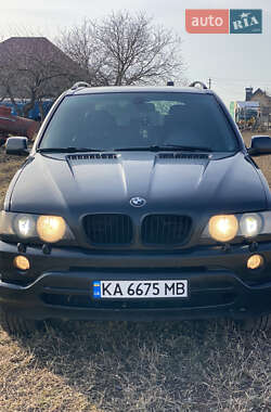 Внедорожник / Кроссовер BMW X5 2002 в Киеве