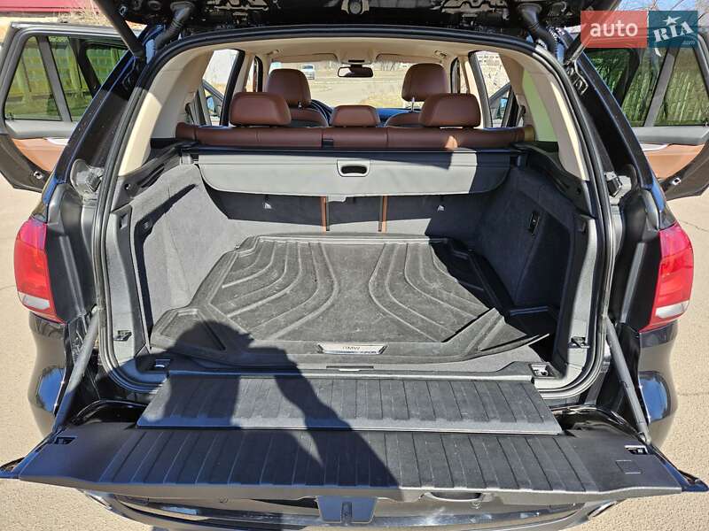 Позашляховик / Кросовер BMW X5 2017 в Шостці